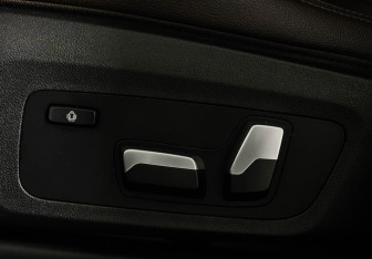 Подержанный автомобиль BMW X4 2019 года (16 фото)