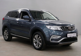 Подержанный автомобиль Geely Atlas 2018 года (3 фото)