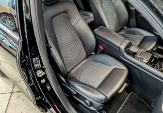 Подержанный автомобиль Mercedes-Benz GLB 2020 года (22 фото)