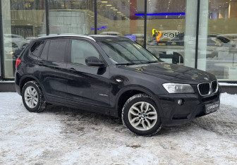 Подержанный автомобиль BMW X3 2013 года (3 фото)