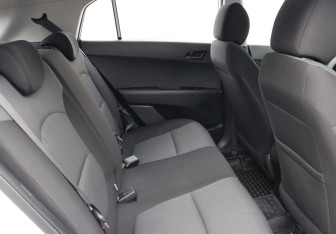 Подержанный автомобиль Hyundai Creta 2017 года (20 фото)
