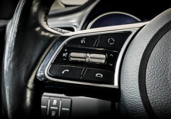 Подержанный автомобиль Kia Ceed Wagon 2021 года (26 фото)