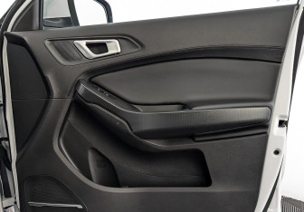 Подержанный автомобиль Chery Tiggo 4 2022 года (19 фото)