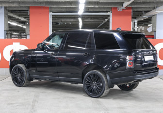 Подержанный автомобиль Land Rover Range Rover 2018 года (7 фото)