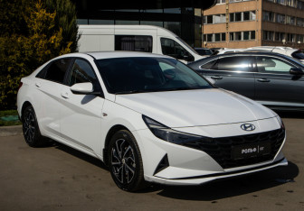 Новый Hyundai Elantra Sedan 2024 (2 фото)