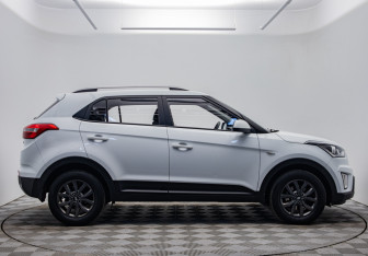Подержанный автомобиль Hyundai Creta 2020 года (6 фото)