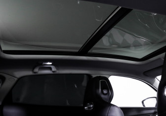 Подержанный автомобиль Changan UNI-K 2023 года (18 фото)