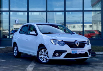Подержанный автомобиль Renault Logan Sedan 2018 года (3 фото)