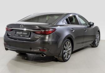 Подержанный автомобиль Mazda 6 Sedan 2019 года (5 фото)