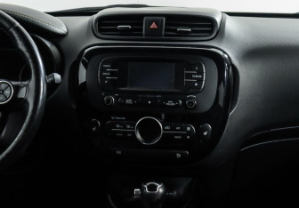 Подержанный автомобиль Kia Soul 2015 года (10 фото)