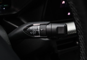 Подержанный автомобиль Haval H3 2024 года (18 фото)