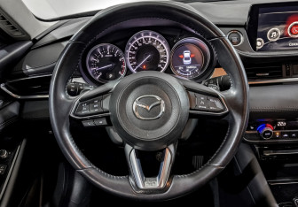 Подержанный автомобиль Mazda 6 Sedan 2019 года (22 фото)