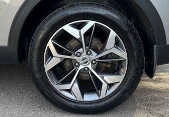 Подержанный автомобиль Haval F7 2021 года (17 фото)