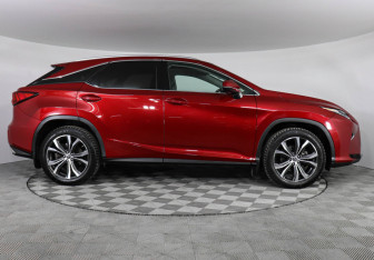 Подержанный автомобиль Lexus RX 2019 года (4 фото)