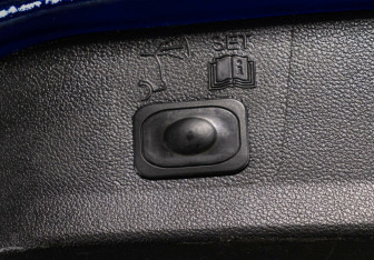 Подержанный автомобиль Ford Kuga 2015 года (15 фото)