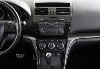 Подержанный автомобиль Mazda 6 Sedan 2012 года (8 фото)