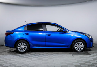 Подержанный автомобиль Kia Rio Sedan 2020 года (4 фото)
