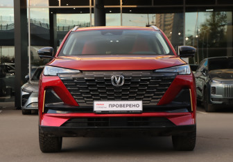 Подержанный автомобиль Changan CS55PLUS 2023 года (2 фото)