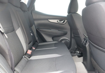 Подержанный автомобиль Nissan Qashqai 2019 года (20 фото)