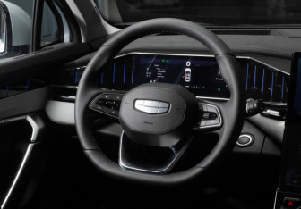 Новый Geely Atlas 2025 (18 фото)