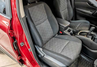 Подержанный автомобиль Nissan Qashqai 2016 года (22 фото)