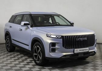 Подержанный автомобиль Jaecoo J7 2023 года (3 фото)