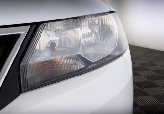 Подержанный автомобиль Skoda Rapid Liftback 2019 года (17 фото)