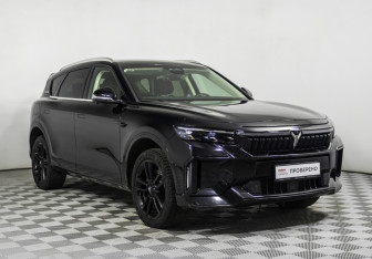 Подержанный автомобиль Voyah Free 2023 года (3 фото)