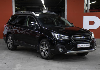 Подержанный автомобиль Subaru Outback Wagon 2018 года (3 фото)