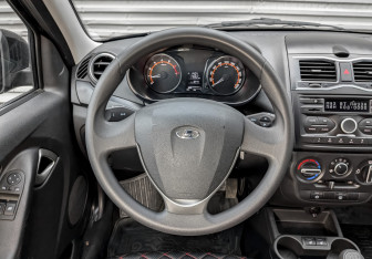 Подержанный автомобиль LADA (ВАЗ) Granta Liftback 2024 года (22 фото)