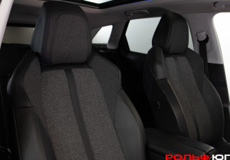 Подержанный автомобиль Peugeot 3008 2019 года (13 фото)