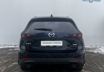 Подержанный автомобиль Mazda CX-5 2022 года (6 фото)