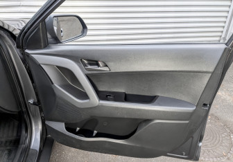 Подержанный автомобиль Hyundai Creta 2021 года (23 фото)