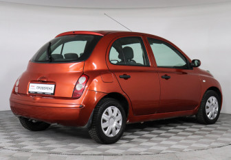 Подержанный автомобиль Nissan Micra Hatchback 2005 года (5 фото)