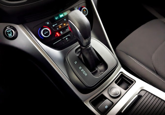 Подержанный автомобиль Ford Kuga 2018 года (28 фото)