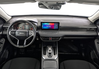Подержанный автомобиль Haval Jolion 2023 года (14 фото)