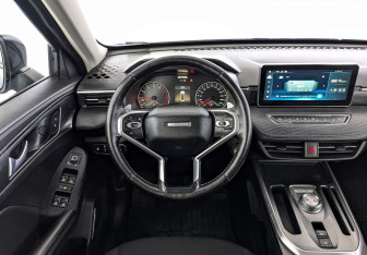 Подержанный автомобиль Haval Jolion 2022 года (21 фото)