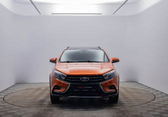 Подержанный автомобиль LADA (ВАЗ) Vesta Wagon 2020 года (2 фото)