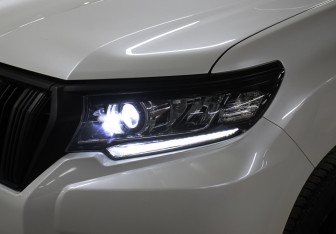 Подержанный автомобиль Toyota Land Cruiser Prado 2021 года (24 фото)