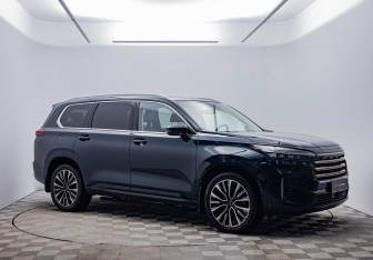 Подержанный автомобиль Exeed VX 2023 года (3 фото)