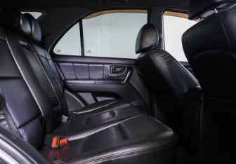 Подержанный автомобиль Kia Sorento 2007 года (11 фото)