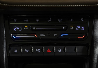 Подержанный автомобиль Skoda Kodiaq 2023 года (19 фото)
