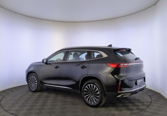 Подержанный автомобиль Exeed TXL 2022 года (7 фото)