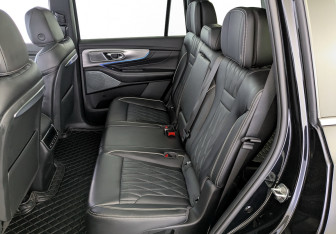 Подержанный автомобиль GAC GS8 2024 года (12 фото)