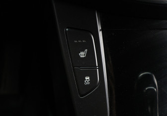 Подержанный автомобиль Hyundai i40 Wagon 2015 года (17 фото)