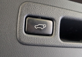 Подержанный автомобиль Lexus NX 2015 года (26 фото)