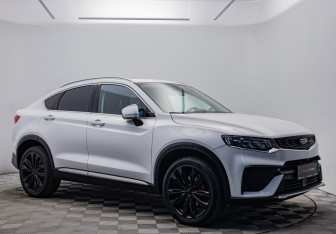 Подержанный автомобиль Geely Tugella 2022 года (7 фото)