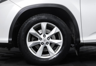 Подержанный автомобиль Lexus RX 2015 года (27 фото)