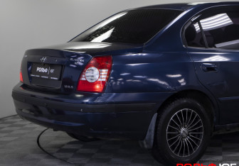 Подержанный автомобиль Hyundai Elantra Sedan 2008 года (21 фото)