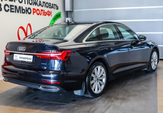 Подержанный автомобиль Audi A6 Sedan 2021 года (4 фото)